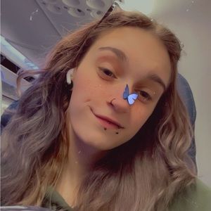 Meet your Posher, Elias